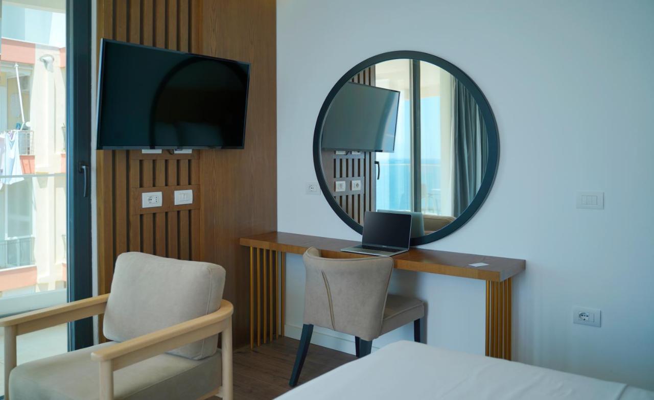 Dorchester Hotel Sarande Exterior photo
