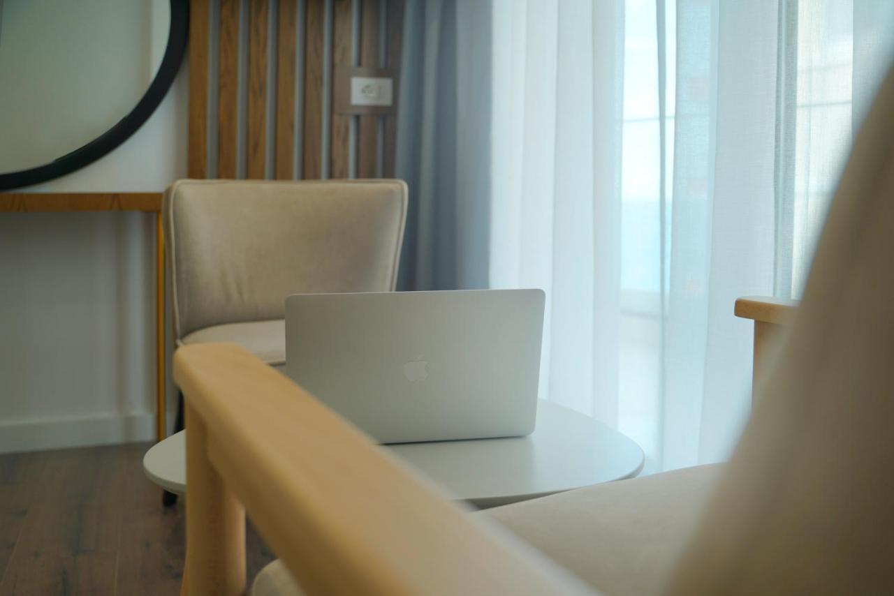 Dorchester Hotel Sarande Exterior photo