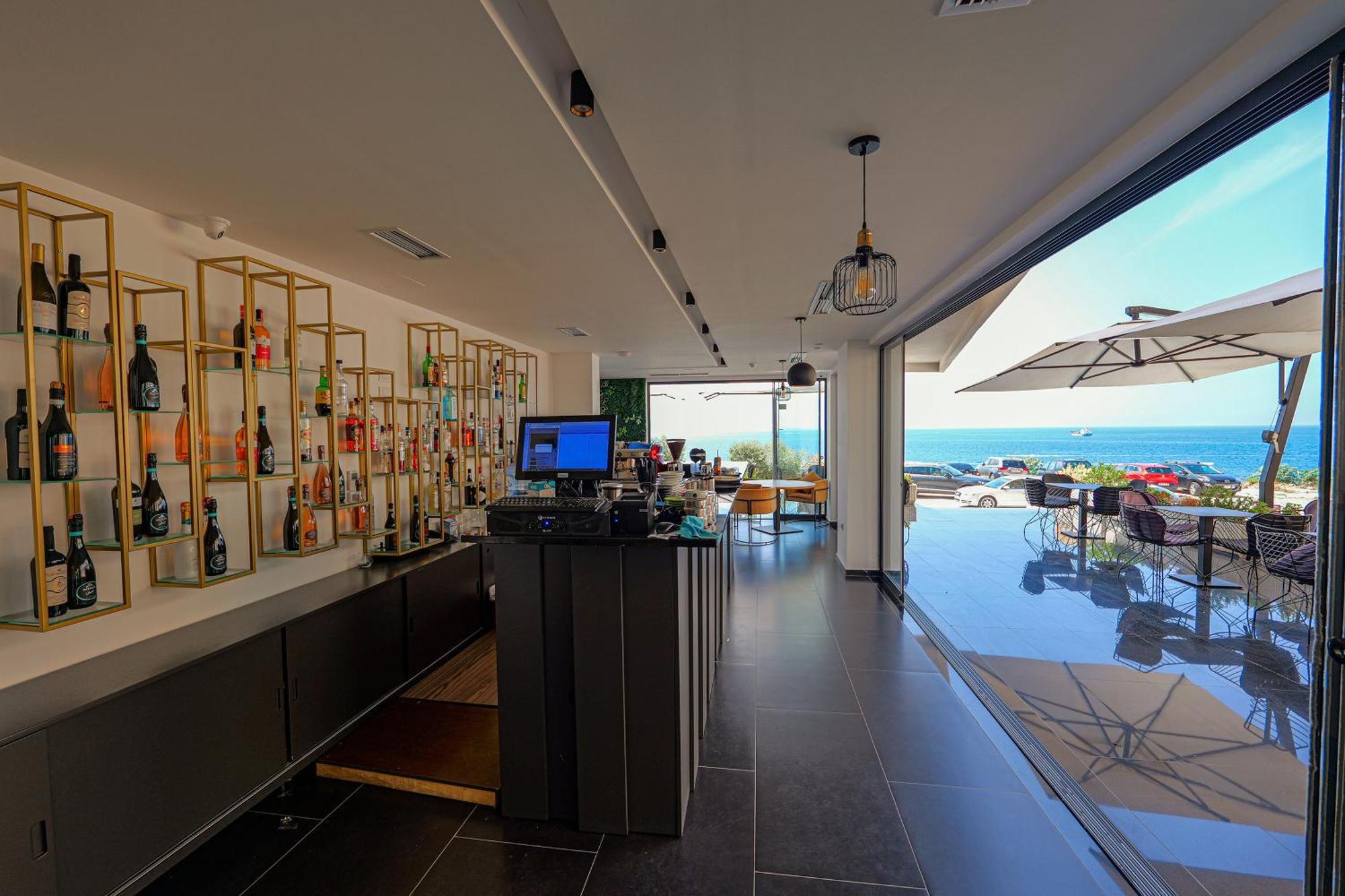 Dorchester Hotel Sarande Exterior photo
