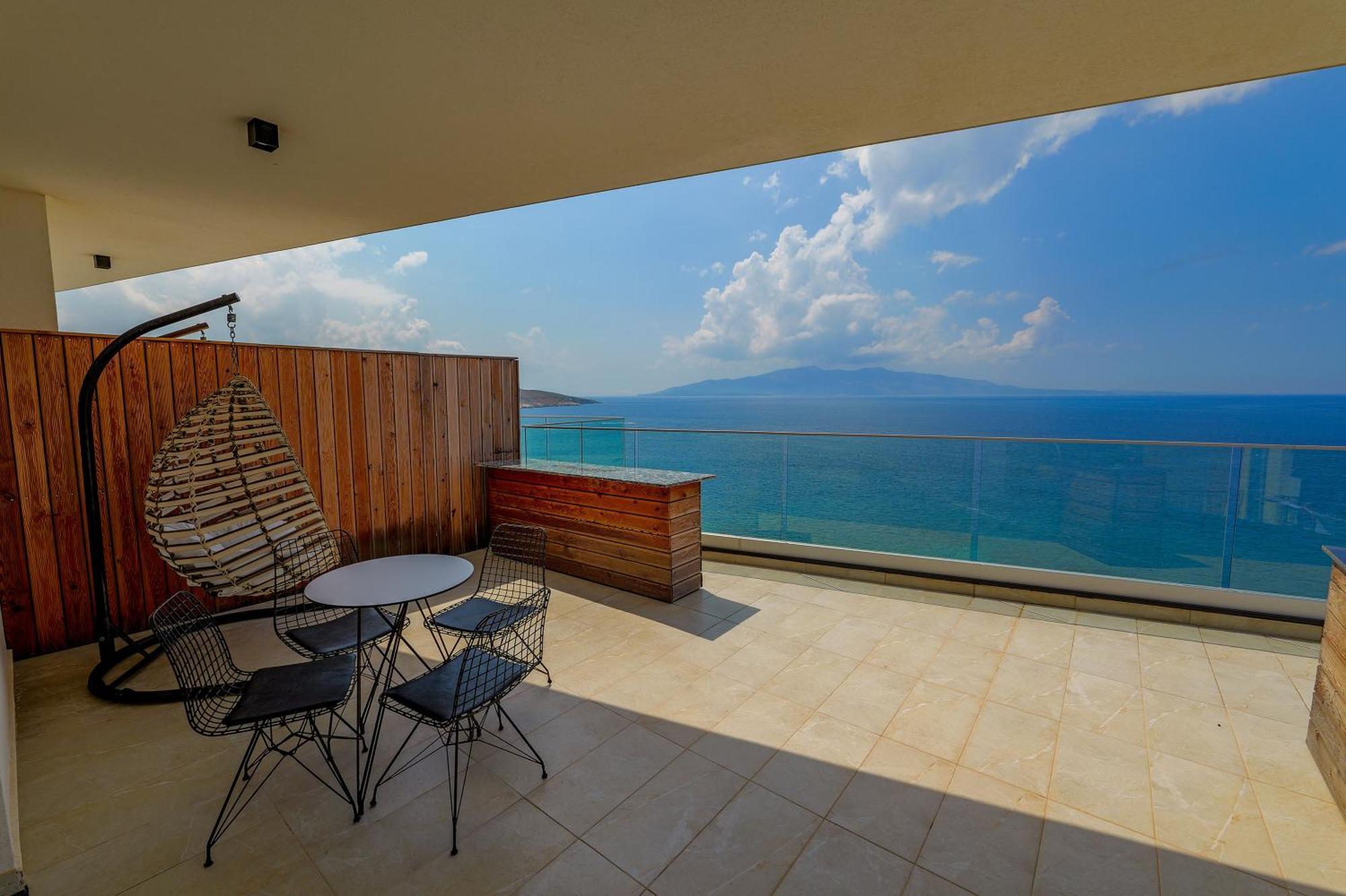 Dorchester Hotel Sarande Exterior photo